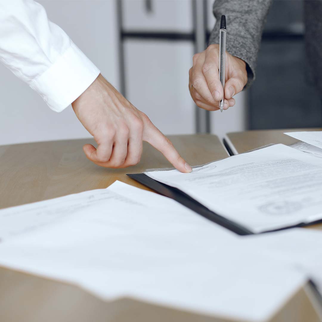 Business men sitting lawyers s desk people signing important documents aryanazimi.com